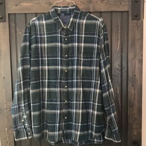 Green/Blue Lucky Brand soft flannel shirt